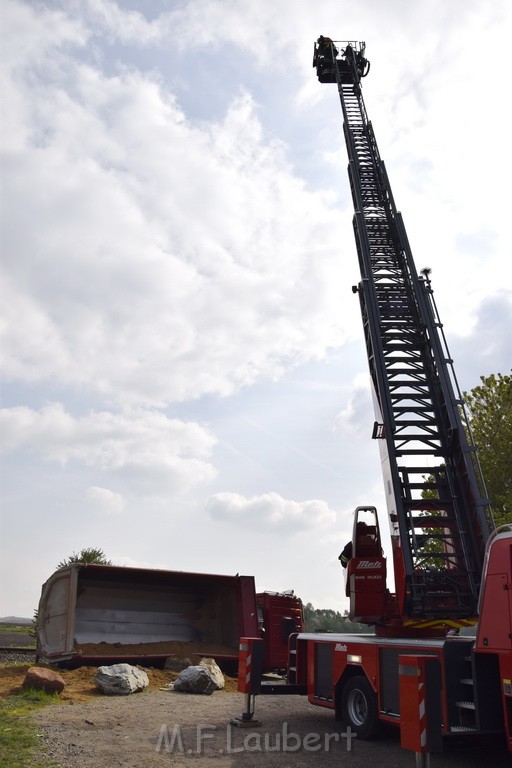 Schwerer VU LKW Zug Bergheim Kenten Koelnerstr P316.JPG - Miklos Laubert